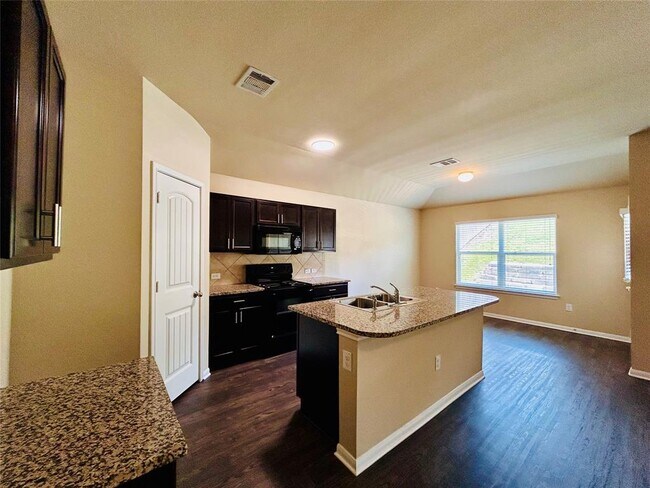 Building Photo - 15205 Wideleaf Cove