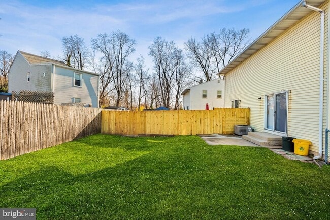 Building Photo - 144 New Cedar Ln