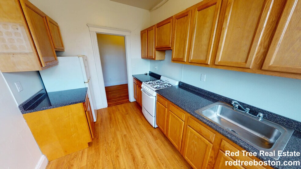 Building Photo - 1810 Commonwealth Ave