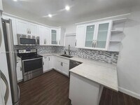 Building Photo - 14351 SW 133rd Ct