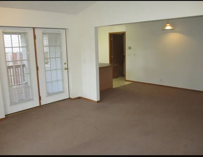 Building Photo - 4007 E 34th Ave