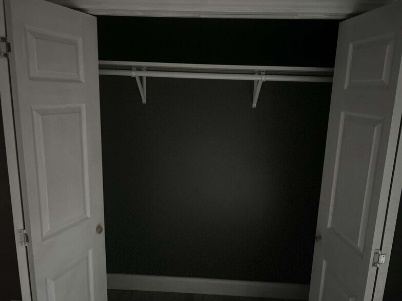 Building Photo - 126 Kesterson St