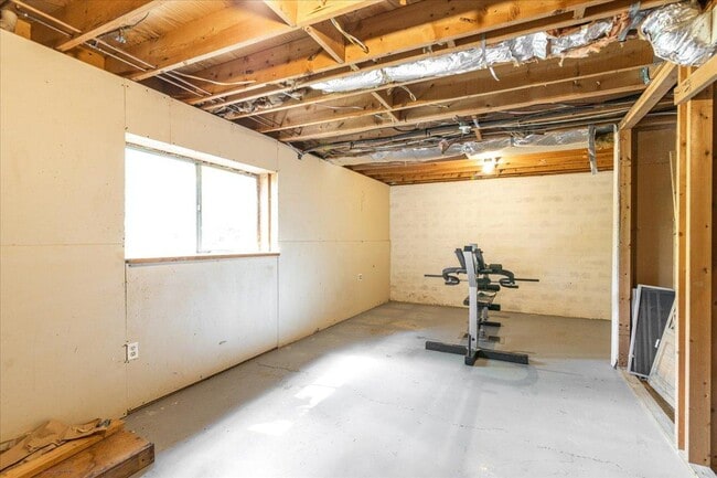 Building Photo - 5708 Bridlewood Dr