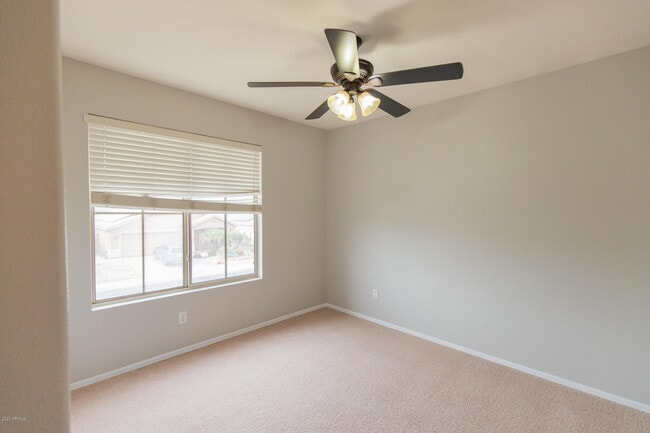 Building Photo - 18033 N Skyhawk Dr