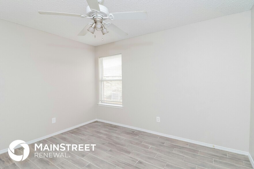 Building Photo - 6720 Bighorn Ridge