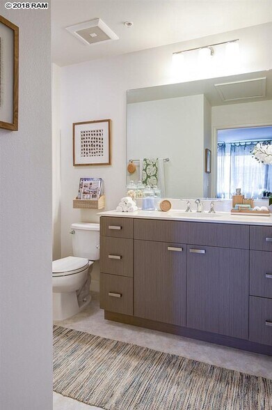 Building Photo - 33 Kihalani St