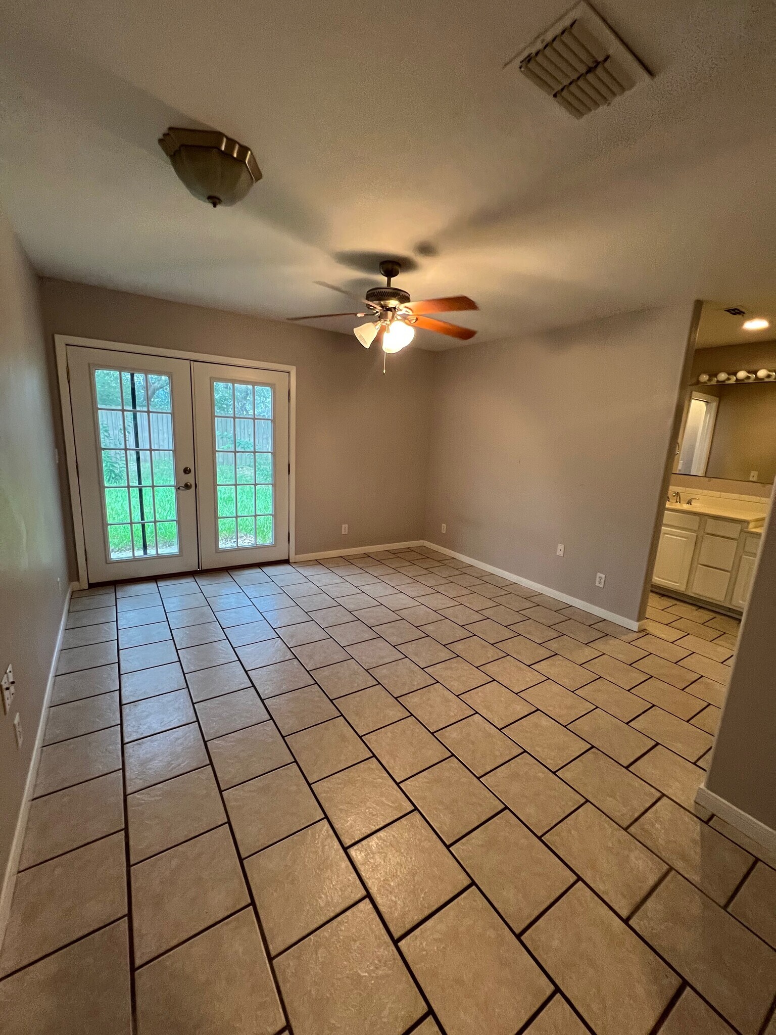 Master bedroom - 1306 8th St