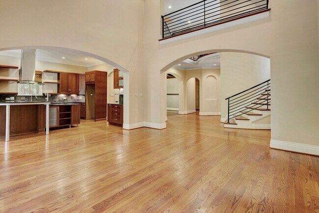 Building Photo - AVAILABLE NOW!  THIS STUNNING EUROPEAN STYLE HOME IS WAITING FOR YOU! COME SEE TODAY!