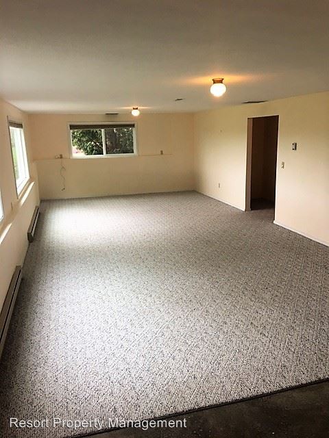 Building Photo - 2750 N Cranston Ct