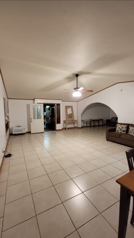 Building Photo - 86 Koki Pl