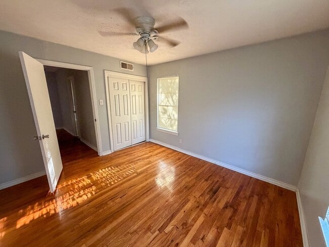 Building Photo - 32 Twining Dr