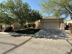 Building Photo - MOVE IN SPECIAL! FIRST TWO WEEKS RENT FREE...