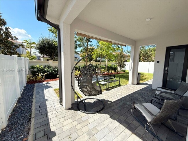 Building Photo - 17410 SW 46th St