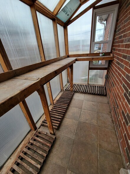 Building Photo - 4317 Duneden Ave