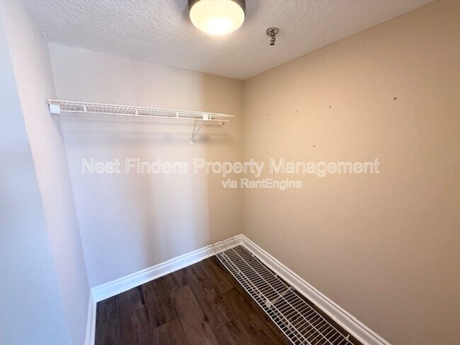 Building Photo - 1551 1st St S
