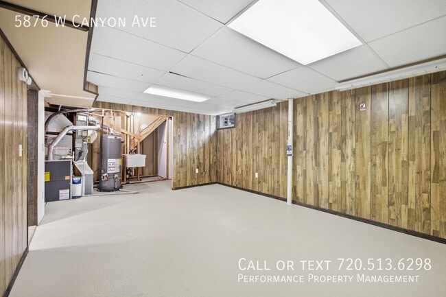 Building Photo - 5876 W Canyon Ave