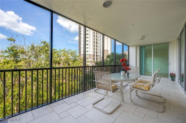 Building Photo - 455 Cove Tower Dr
