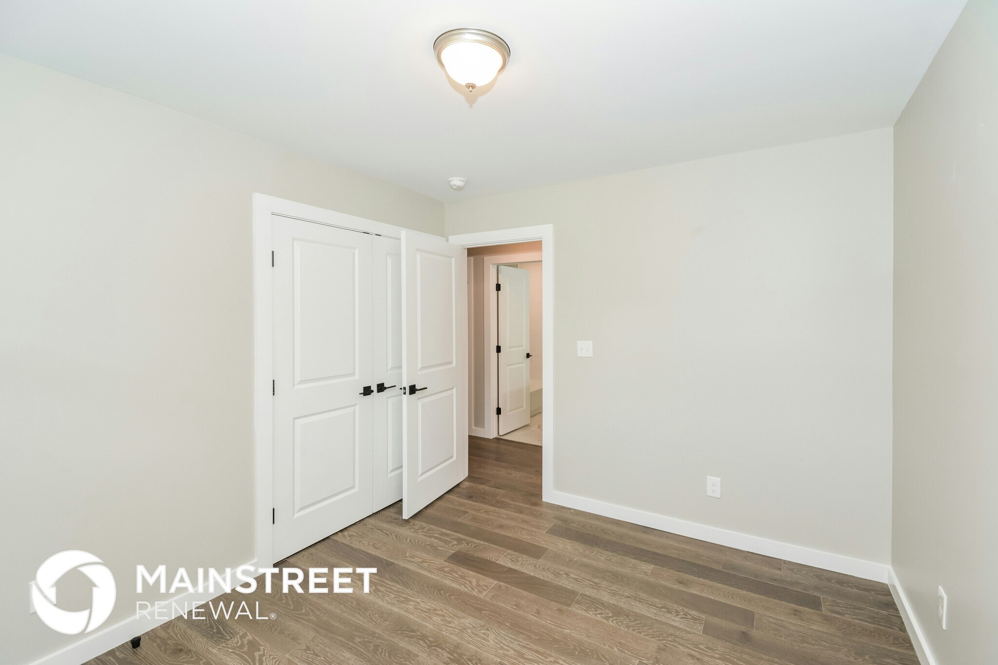 Building Photo - 704 Marswen Dr