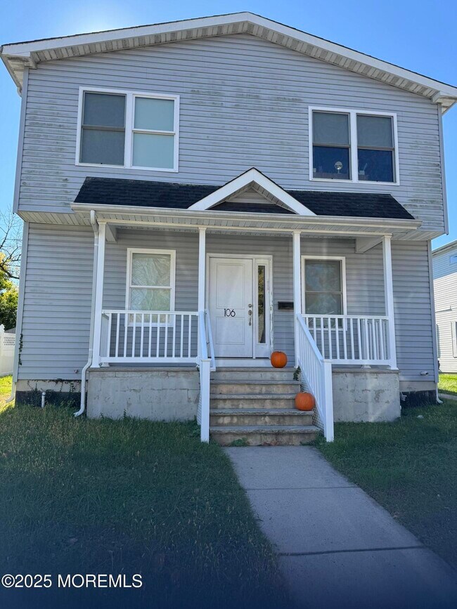 Primary Photo - 106 Poplar Ave