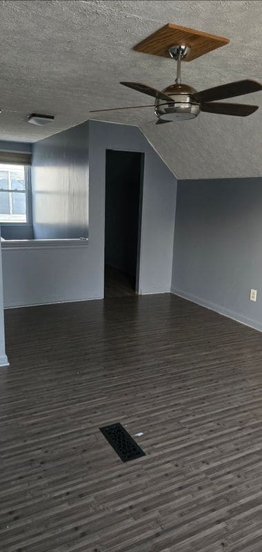 Building Photo - 18433 Fox