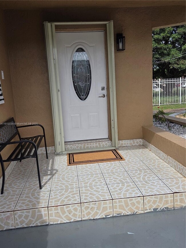 Building Photo - 340 SW 78th Ave