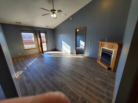 Building Photo - 2450 Hopkins Dr