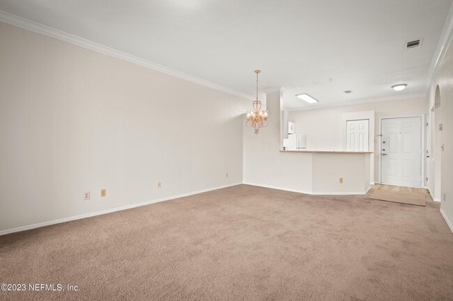 Building Photo - 13810 Sutton Park Dr N