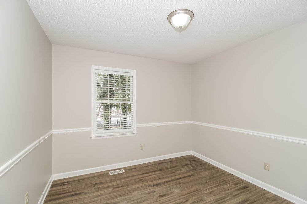 Building Photo - 2737 Pine Mountain Cir