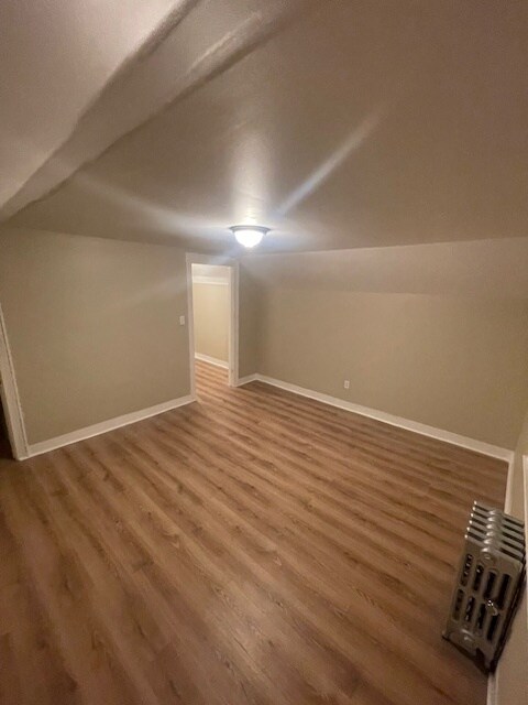 Room 1 - 18831 Dormans Rd