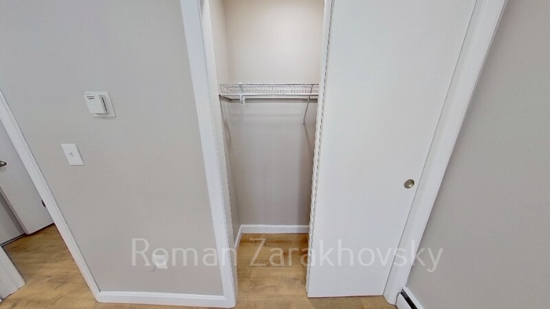 Building Photo - 39 Shepard St