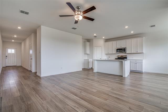 Building Photo - 4001 Kaufman Ct