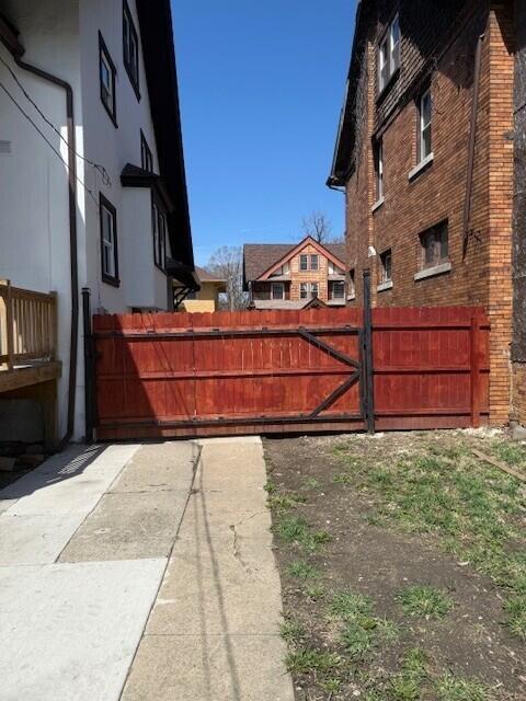 Building Photo - 54 Massachusetts St