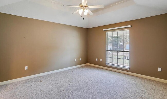 Building Photo - 151 Armonde Ct