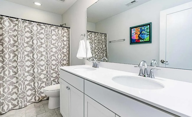 Building Photo - Spacious Raleigh Home with Modern Comforts