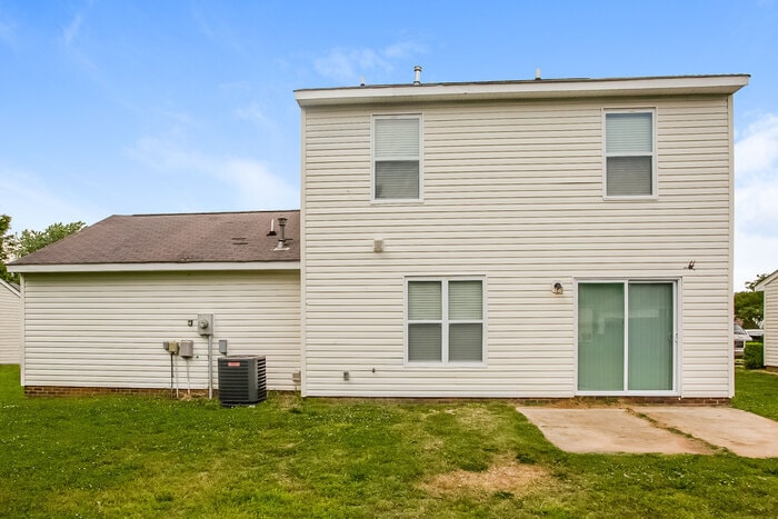 Building Photo - 4173 Ivydale Ave SW