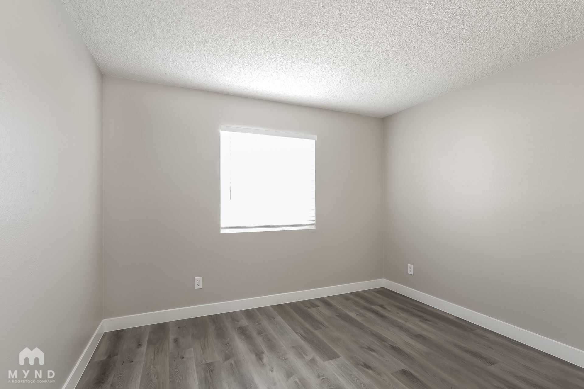 Building Photo - 317 Chastine St
