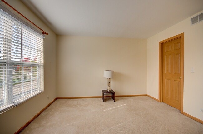 Building Photo - 355 Grape Vine Trail