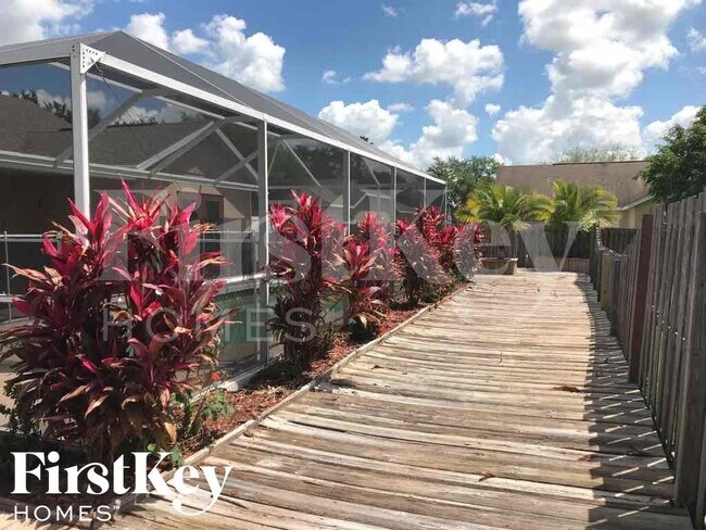 Building Photo - 11764 Shirburn Cir