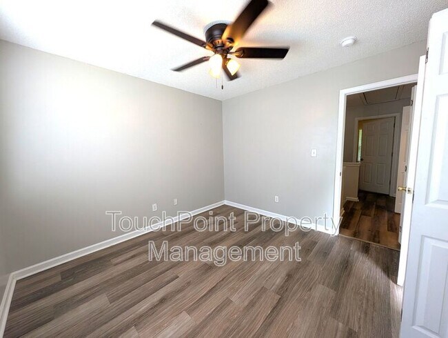 Building Photo - 7603 Lullwater Cove