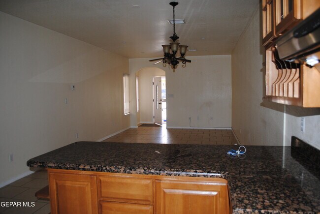 Building Photo - 5817 Lawndale Dr
