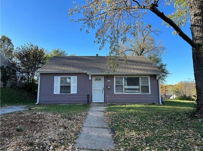 Primary Photo - Coming Soon! Cozy 2-Bedroom Gem | $1,049/m...