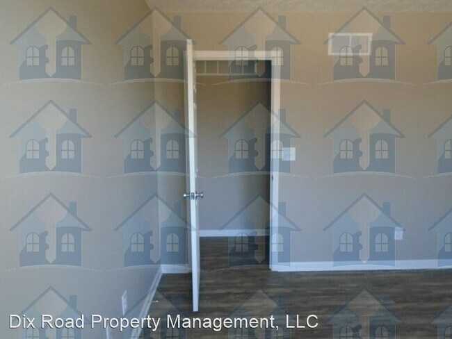Building Photo - 794 Carriage Hill Ln