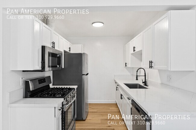 Building Photo - 638 Nebraska Ave