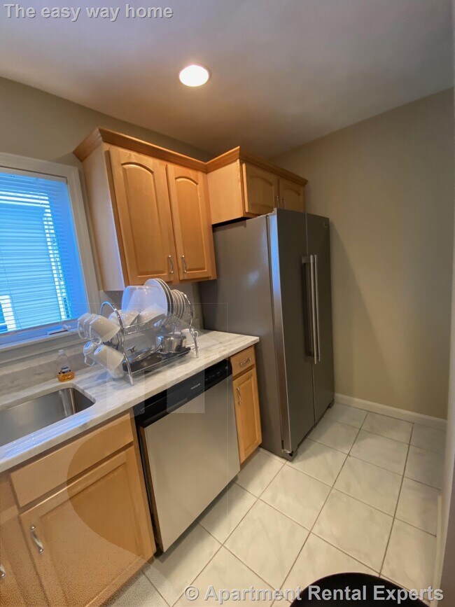 Building Photo - 55 Farragut Ave