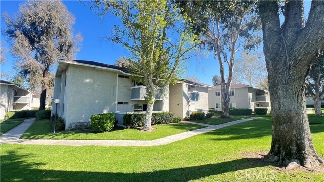 Building Photo - 26200 Redlands Blvd