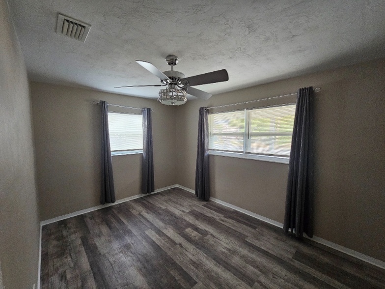 Building Photo - 114 Marrero Ave