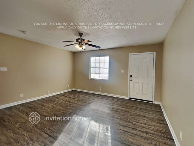 Building Photo - 812 Brighton Dr NW