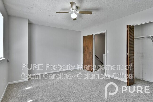 Building Photo - 144 Springwoods Lake Dr