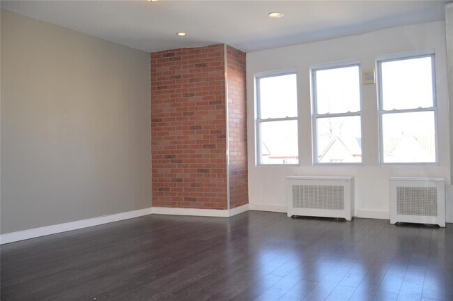 Building Photo - 32-59-59 46th St