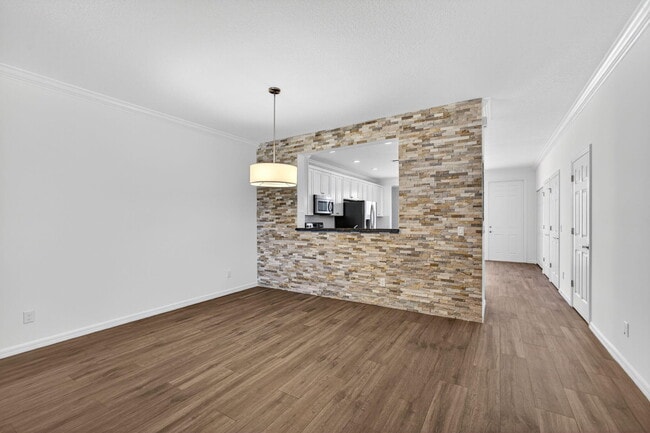 Building Photo - 1362 Turnbridge Dr